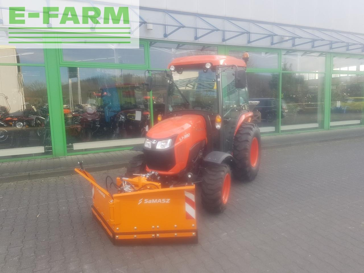 Traktor Kubota l1-382 winterdienstpaket: slika 6