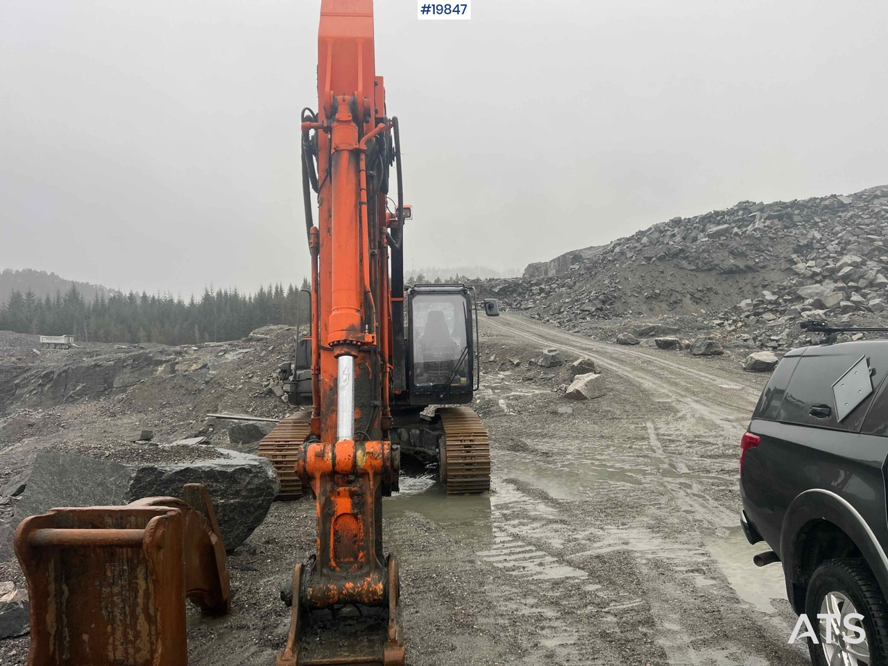 Bager Hitachi ZX350LC-5B: slika 16