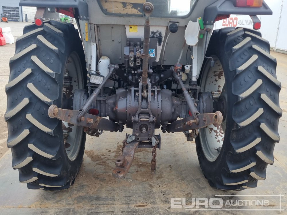 Traktor Massey Ferguson MF362: slika 13