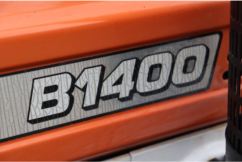 Traktor Kubota B1400: slika 12