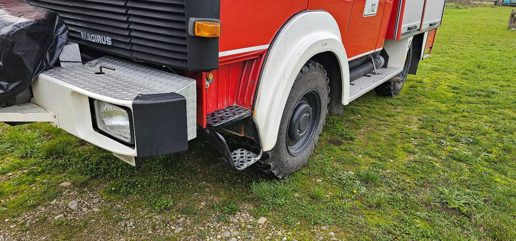 Vatrogasni kamion Iveco 75-16 Feuerwehr Allrad 90-16: slika 8